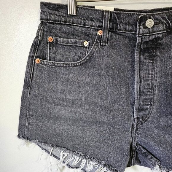NWT LEVI'S PREMIUM 501 SHORTS RAW HEM WASHED BLACK - Picture 6 of 16